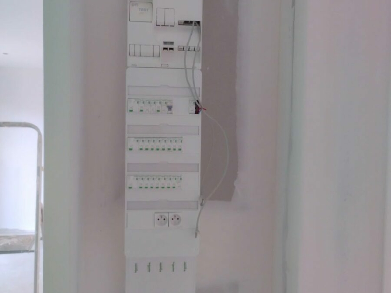 Tofelec Electricien A Lesneven Img 2